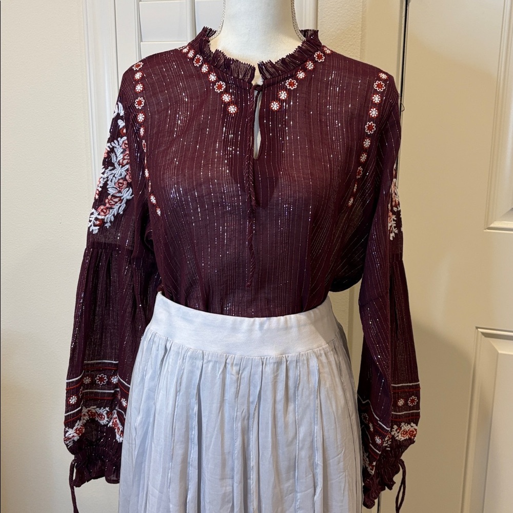 Dolan boho lurex gauze cotton bell sleeve ruffle neck embroidered purple top M